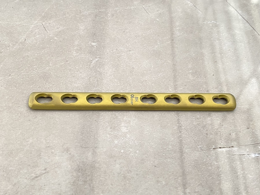 Placa de bloqueo tubular de 1/3