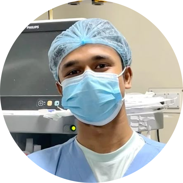 Dr. Octavio Villasana Ramos, cirujano de columna cervical