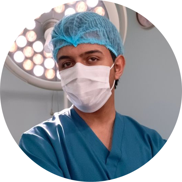 Dr. Aliser, cirujano ortop&eacute;dico en Tayikist&aacute;n